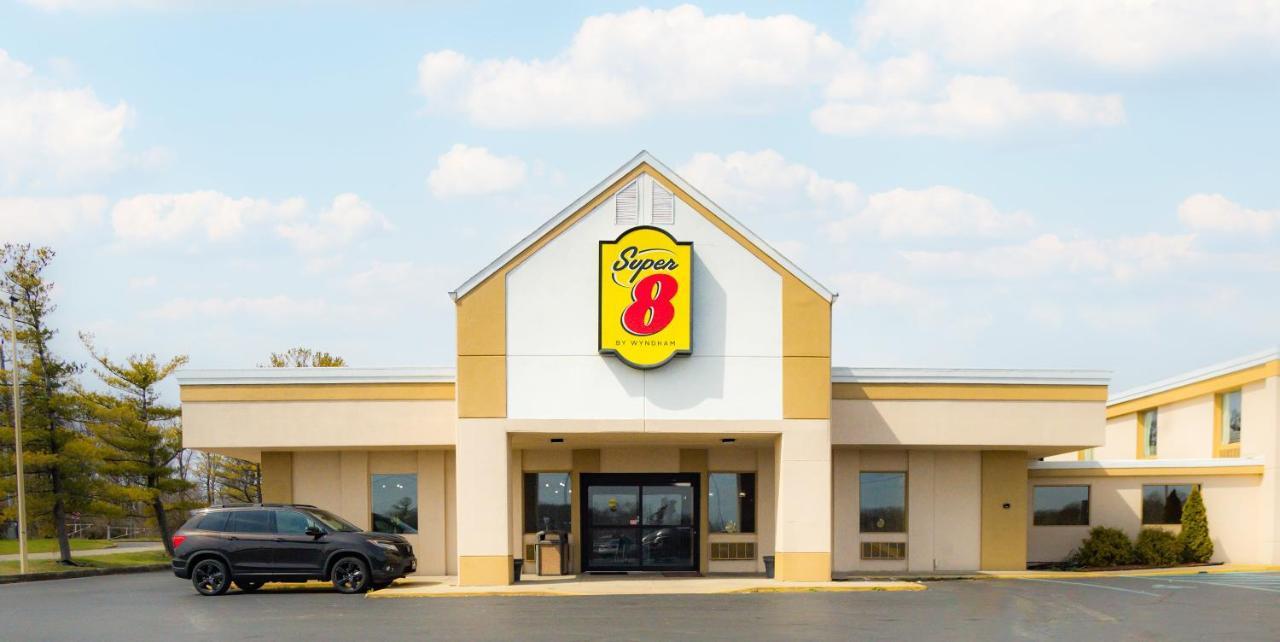 Super 8 By Wyndham Indianapolis South Motel Exterior photo